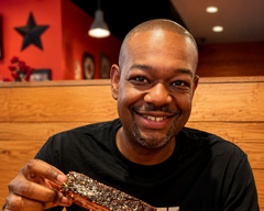 @eatfamous